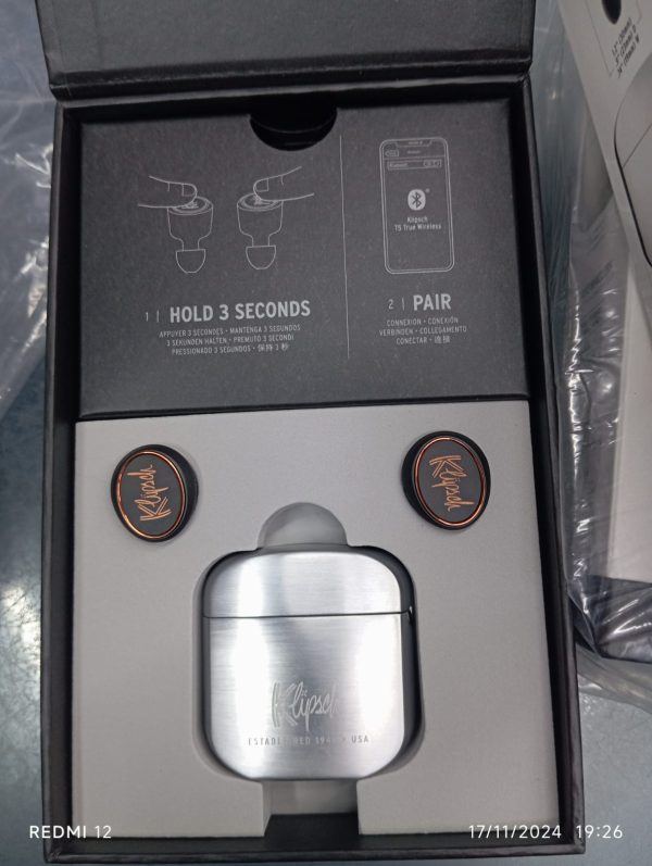 Klipsch T5 Silver Earbuds | Metal Case